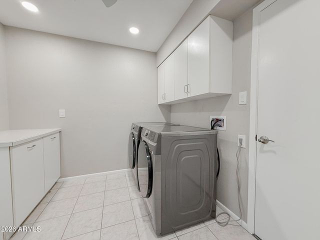 1104 E WATSON Drive, Tempe, AZ 85283