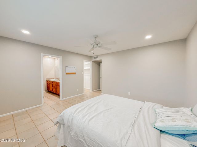 1104 E WATSON Drive, Tempe, AZ 85283