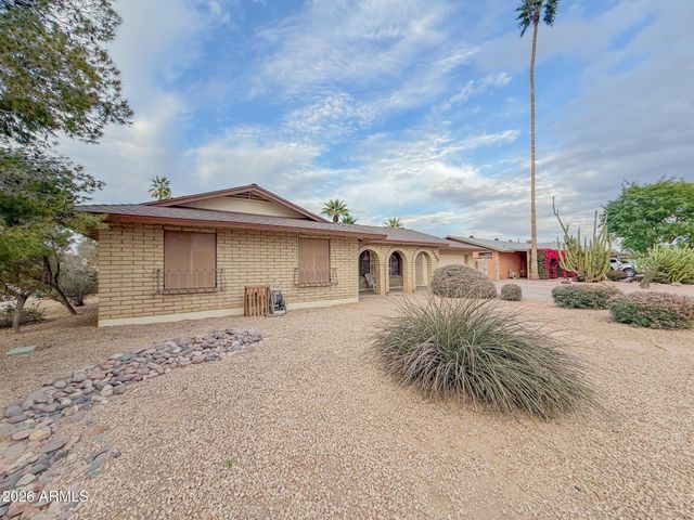 1104 E WATSON Drive, Tempe, AZ 85283