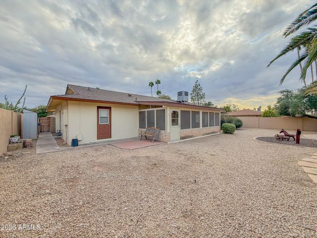1104 E WATSON Drive, Tempe, AZ 85283