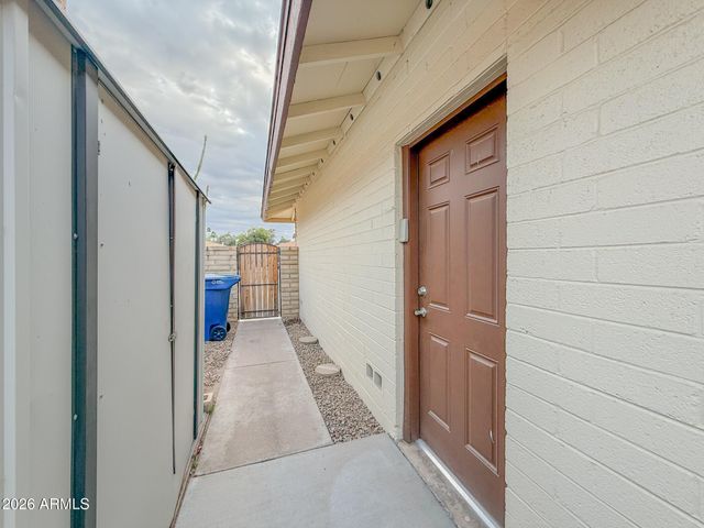 1104 E WATSON Drive, Tempe, AZ 85283