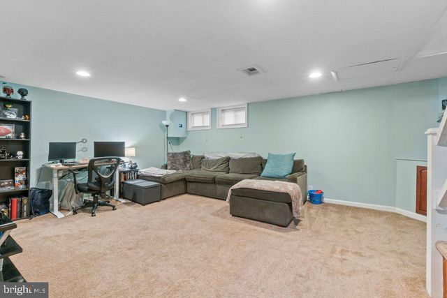 409 STRATFORD RD, Baltimore, MD 21228