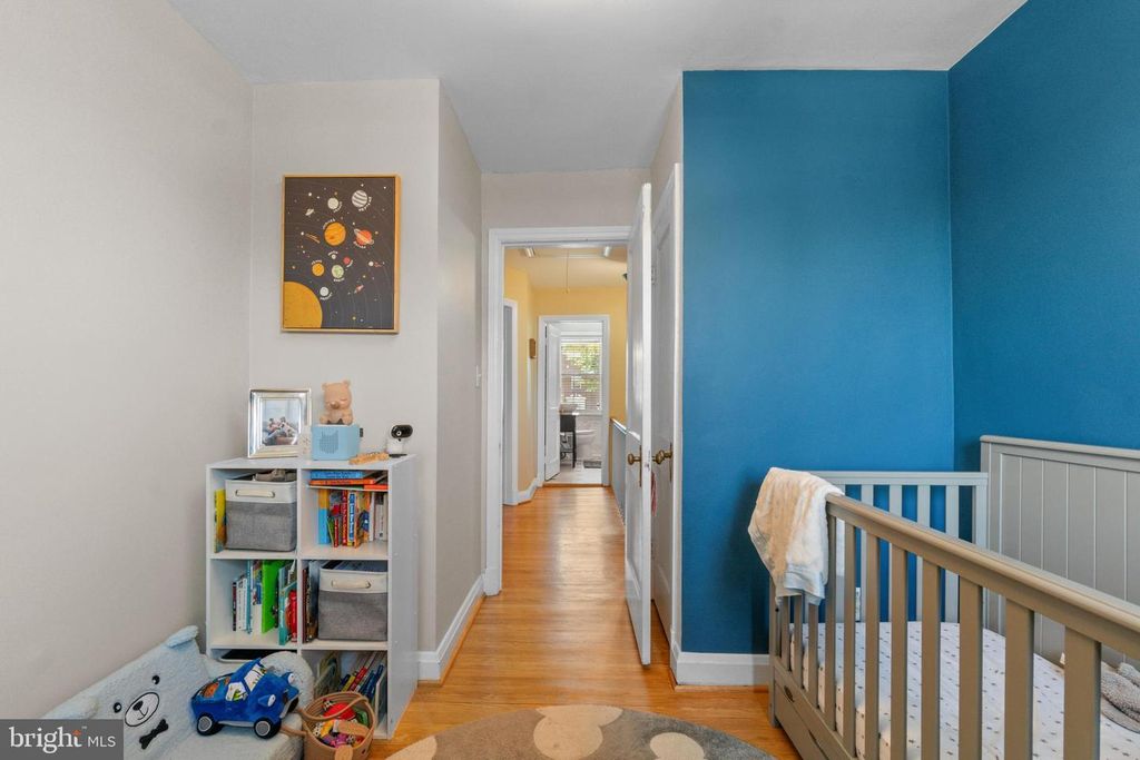 Image 22 of property listing at 409 STRATFORD RD, Baltimore, MD 21228