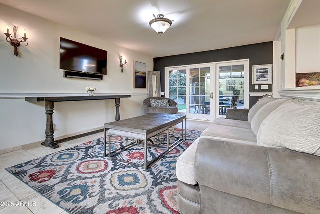 3050 E MARLETTE Avenue, Phoenix, AZ 85016