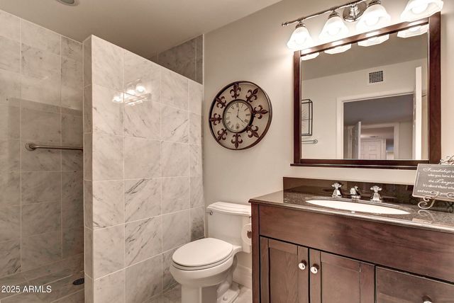 3050 E MARLETTE Avenue, Phoenix, AZ 85016