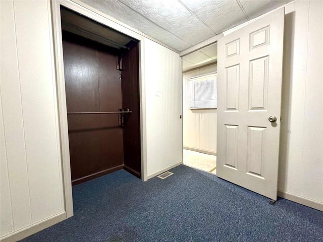 1718 W Dumble Street 14, Alvin, TX 77511