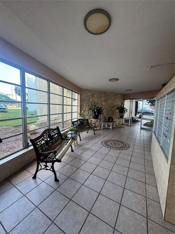 1481 NE Miami Gardens Dr 165, Miami, FL 33179