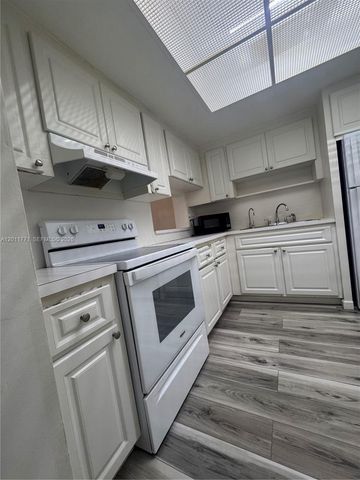 1481 NE Miami Gardens Dr 165, Miami, FL 33179