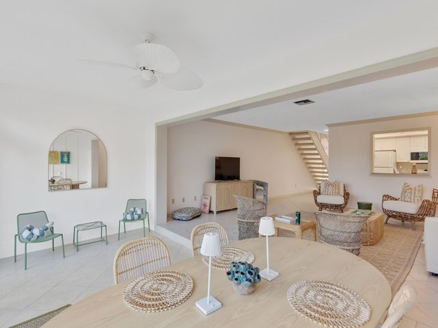 300 Harbour Drive 308E, Vero Beach, FL 32963