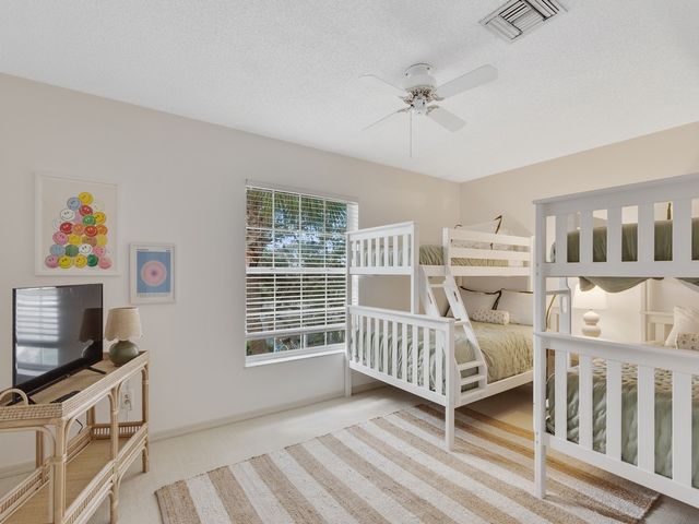 300 Harbour Drive 308E, Vero Beach, FL 32963