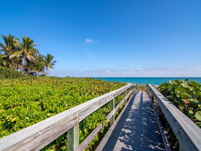 300 Harbour Drive 308E, Vero Beach, FL 32963