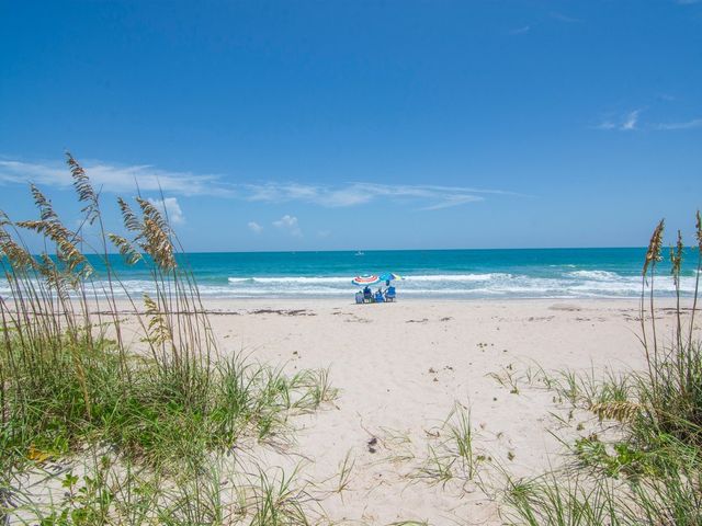 300 Harbour Drive 308E, Vero Beach, FL 32963