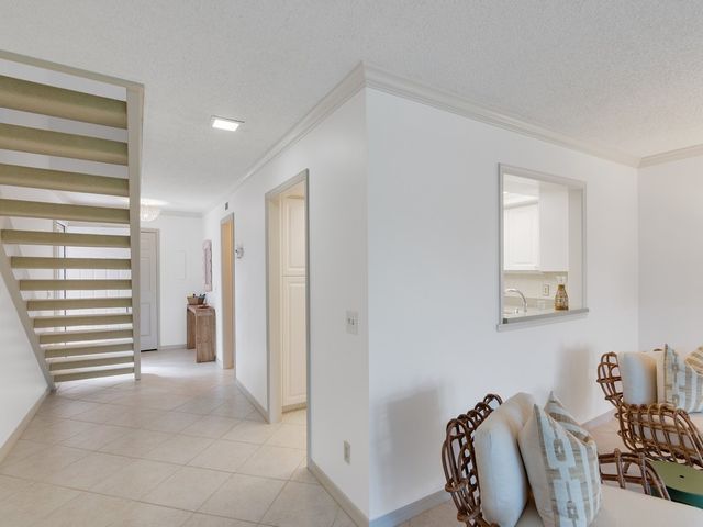 300 Harbour Drive 308E, Vero Beach, FL 32963