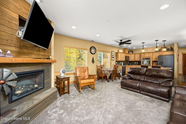 308 Ohio Ave, 205 205, Kellogg, ID 83837