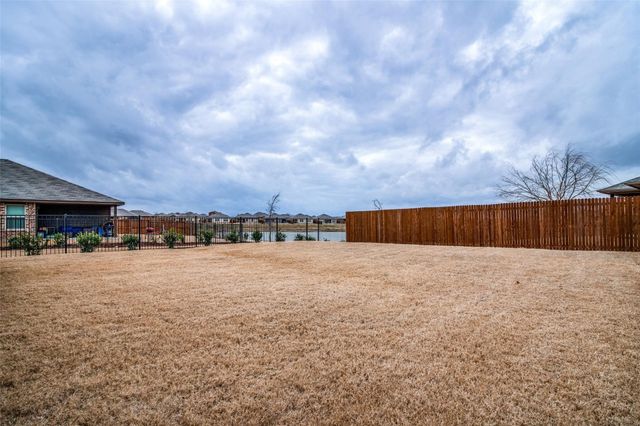 1125 Silver Maple Lane, Royse City, TX 75189