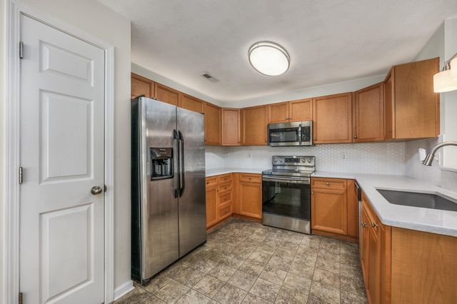 608 Bathurst Dr., Myrtle Beach, SC 29579