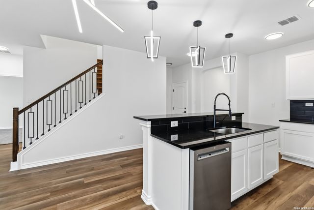4530 Whispering Oak, New Braunfels, TX 78130