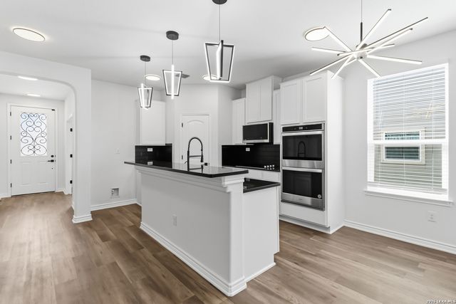 4530 Whispering Oak, New Braunfels, TX 78130
