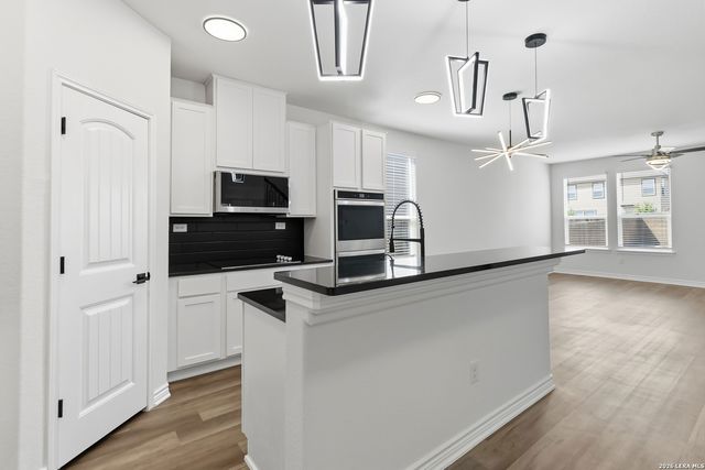 4530 Whispering Oak, New Braunfels, TX 78130