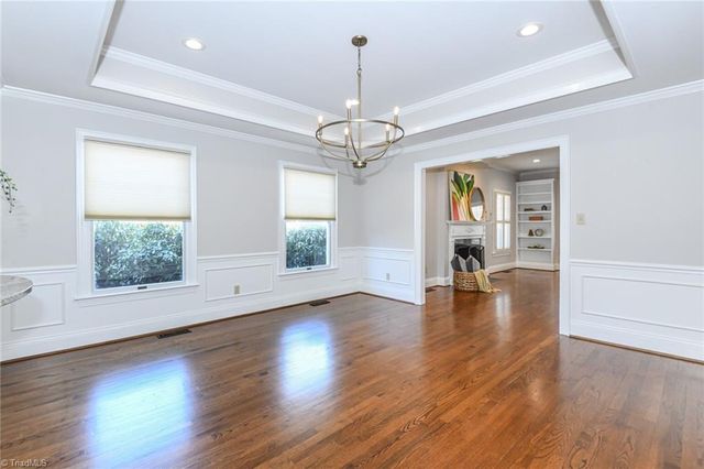 420 Fisher Park Circle, Greensboro, NC 27401