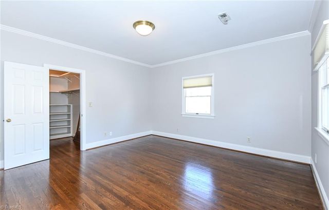 420 Fisher Park Circle, Greensboro, NC 27401