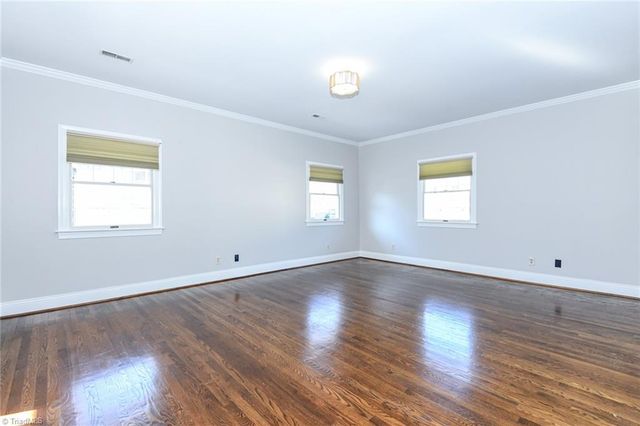 420 Fisher Park Circle, Greensboro, NC 27401