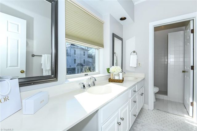 420 Fisher Park Circle, Greensboro, NC 27401