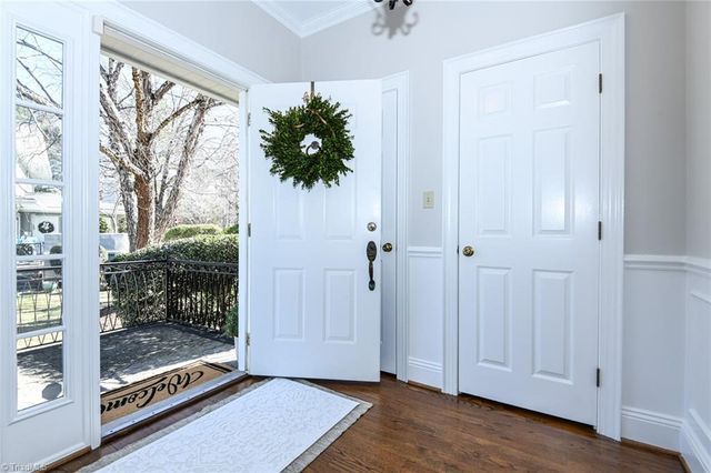 420 Fisher Park Circle, Greensboro, NC 27401