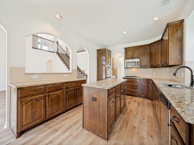 2614 Stallions Lane, Celina, TX 75009