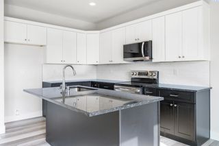 7559 Grapevine Ct, West Richland, WA 99353