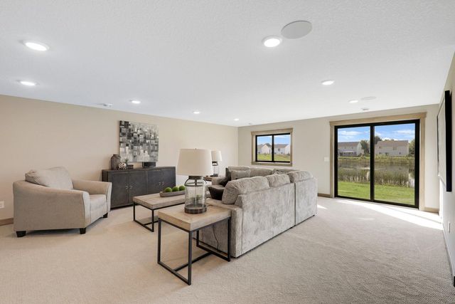 1616 Spruce Street, Farmington, MN 55024