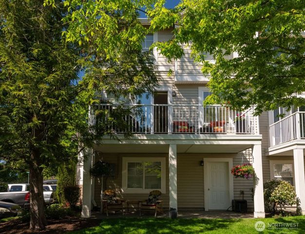 6117 S 232nd Street, Kent, WA 98032