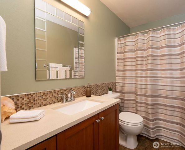 6117 S 232nd Street, Kent, WA 98032