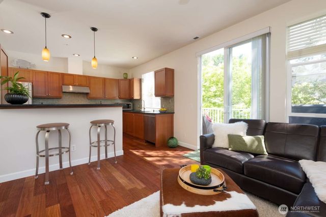 6117 S 232nd Street, Kent, WA 98032