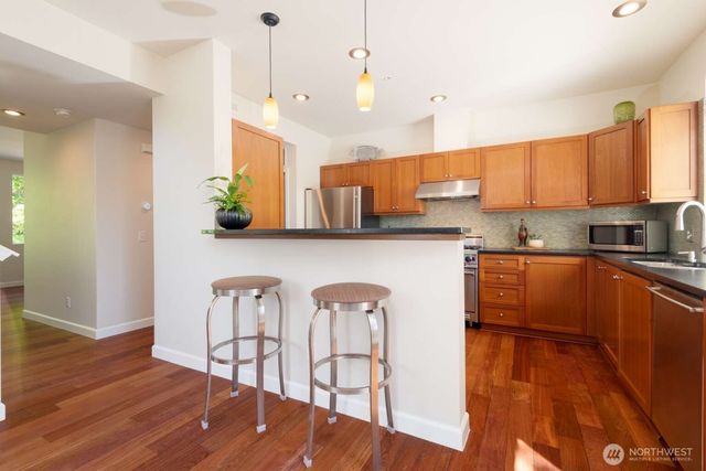 6117 S 232nd Street, Kent, WA 98032