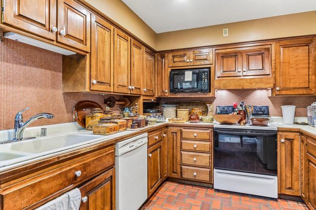 3 Montauk Place, Madison, WI 53711