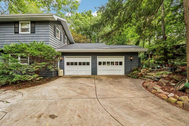 3 Montauk Place, Madison, WI 53711