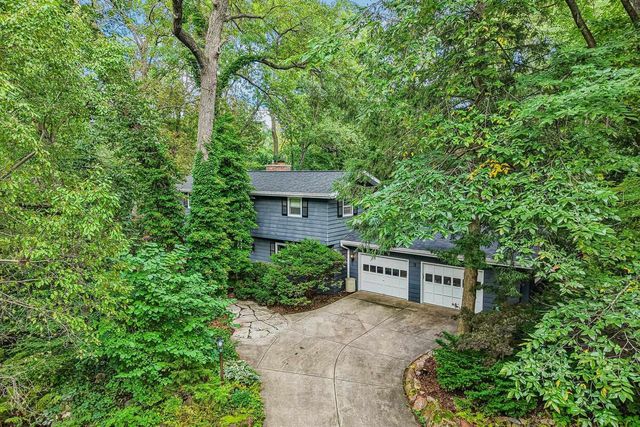 3 Montauk Place, Madison, WI 53711