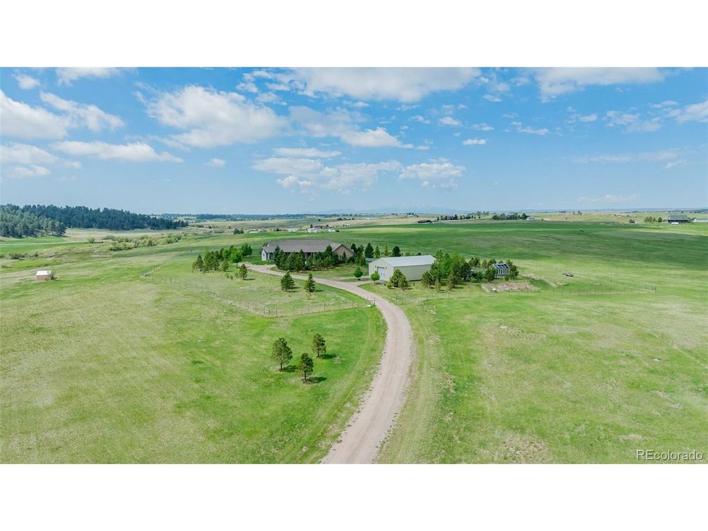 3830 Willownook Ranch Trl, Elizabeth, CO 80107