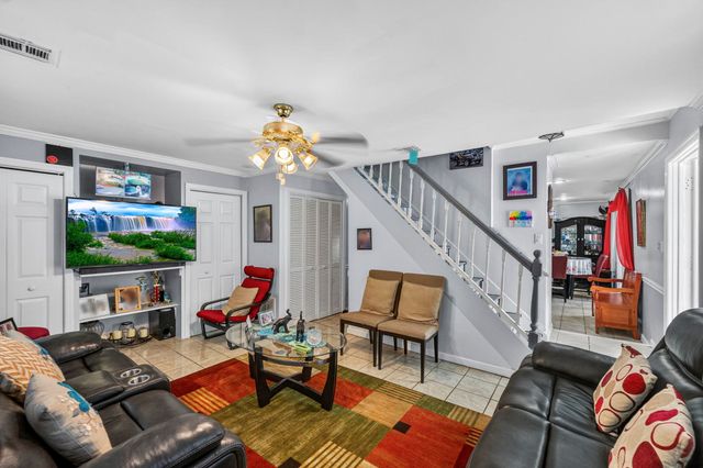509-511 RIDGE ST, Newark, NJ 07104