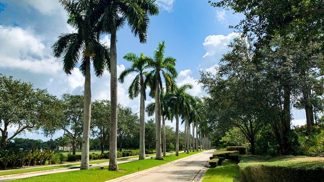 199 SE Via Sangro, Port St. Lucie, Port St Lucie, FL 34952