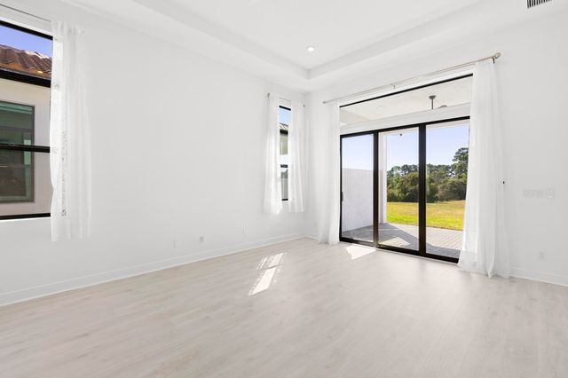 199 SE Via Sangro, Port St. Lucie, Port St Lucie, FL 34952