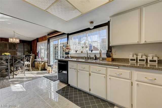 4523 Catherine Lane, Las Vegas, NV 89121