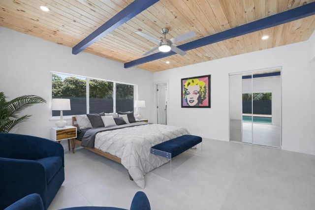 100 NE 22nd Street, Wilton Manors, FL 33305