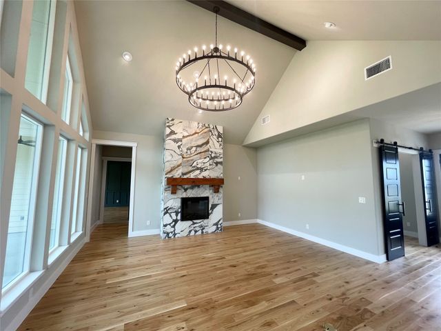 220 Dixie Estates Way, Whitesboro, TX 76273