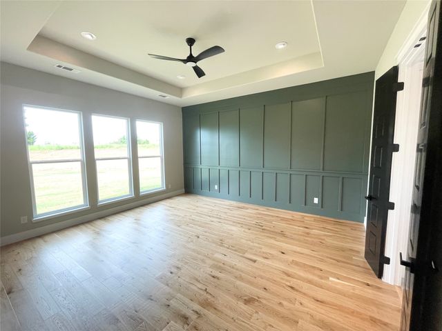 220 Dixie Estates Way, Whitesboro, TX 76273