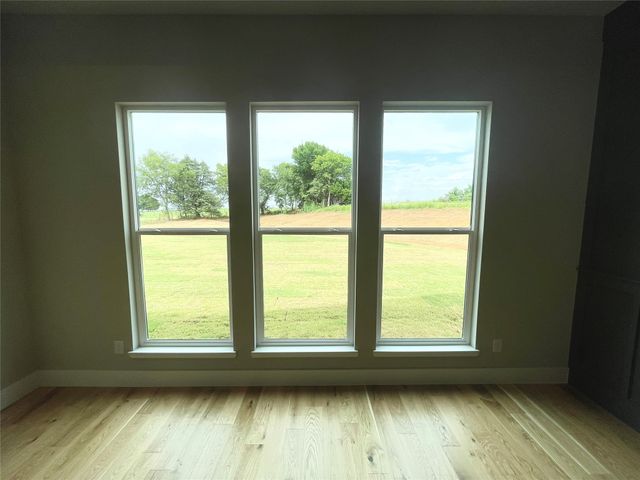 220 Dixie Estates Way, Whitesboro, TX 76273