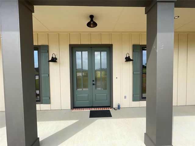 220 Dixie Estates Way, Whitesboro, TX 76273