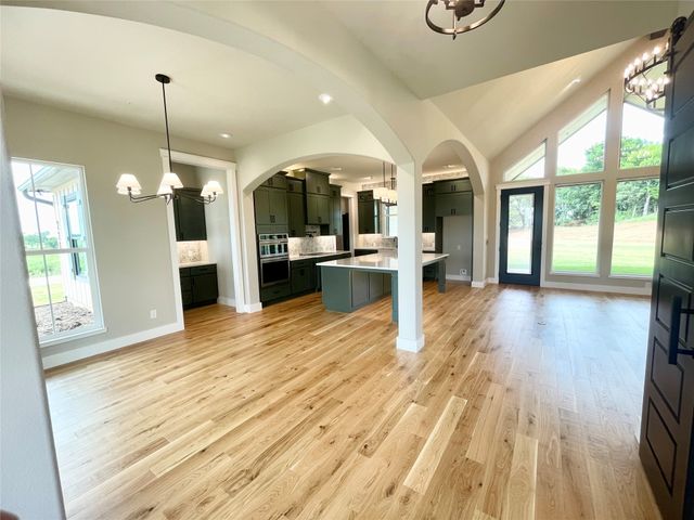 220 Dixie Estates Way, Whitesboro, TX 76273