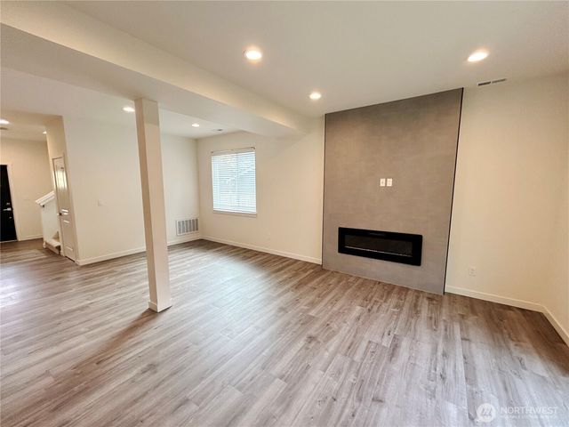 2708 Alderbrook Court N, Puyallup, WA 98374